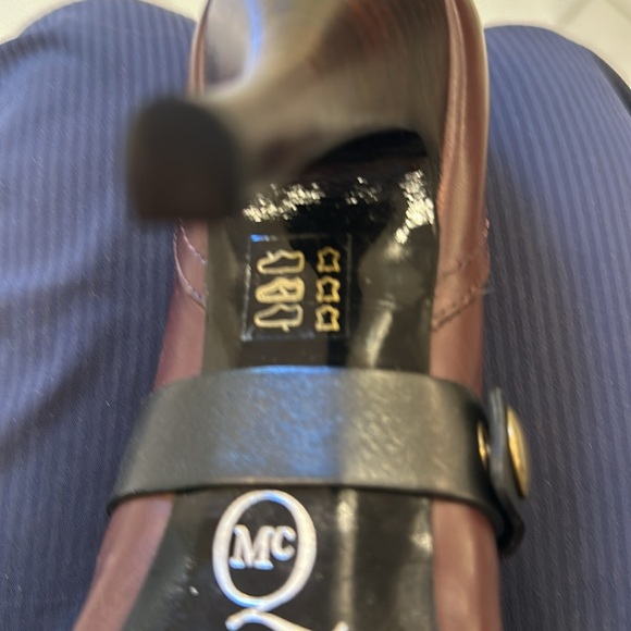 RARE Alexander McQueen booties with zipper.New, never worn! Soft Burgundy/black - Picture 5 of 5